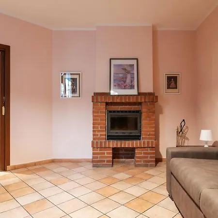 Apartment Trilocale In Pagano