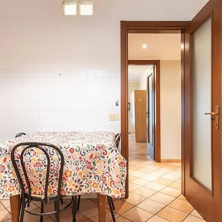 Apartment Trilocale In Pagano Milan